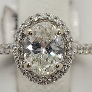Ladies 14K white Gold Ring