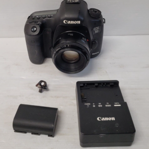 Canon EOS 5D MKii DS126321 Digital Camera
