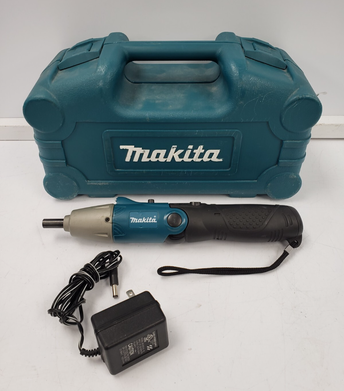 Makita 6722D Screwdriver Makita 6722D Screwdriver