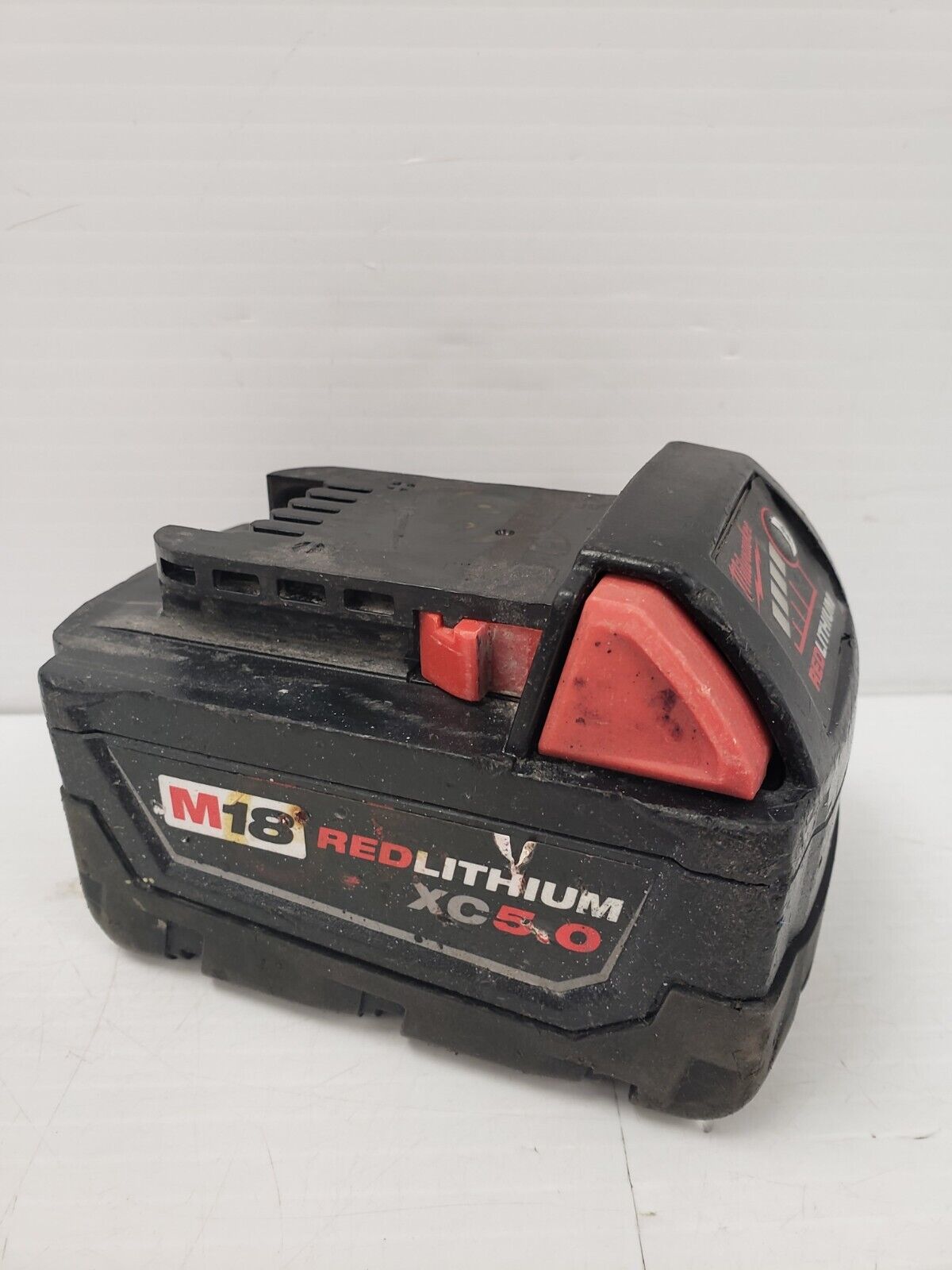 Milwaukee 48-11-1850 18V Battery Milwaukee 48-11-1850 18V Battery