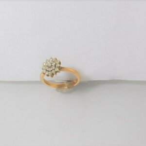 Ladies 14k Gold Cluster Style Ring