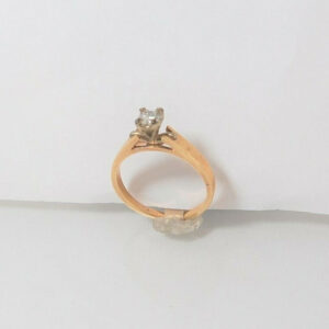 Ladies 14k Duo Gold Solitaire Ring