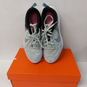 Nike DD9294-006 Ladies Runners Sz: 8.5