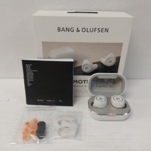 B & O E8 Motion Earbuds