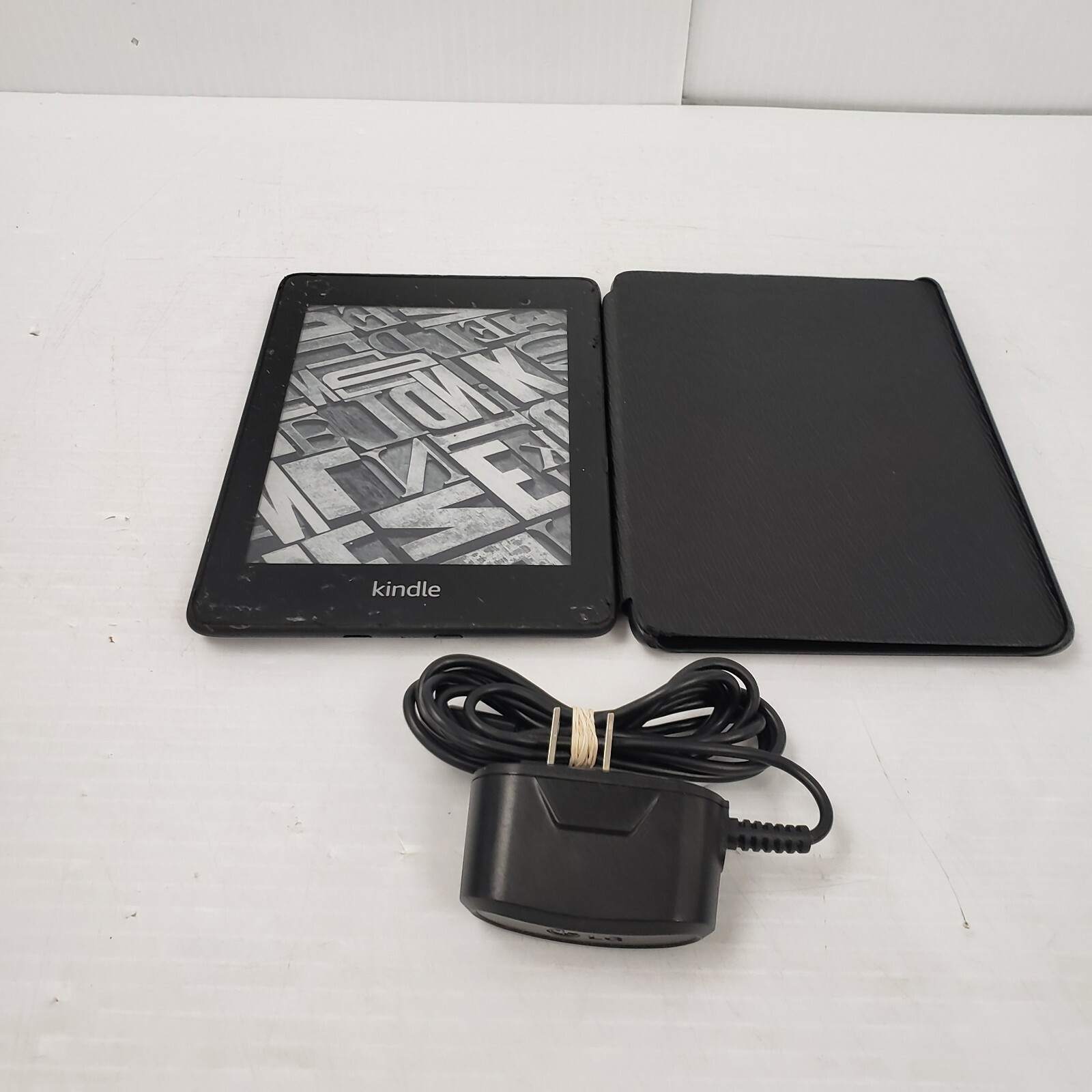 Kindle PQ94WIF e-Reader Kindle PQ94WIF e-Reader