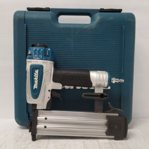 Makita AF505 Brad Air Nailer