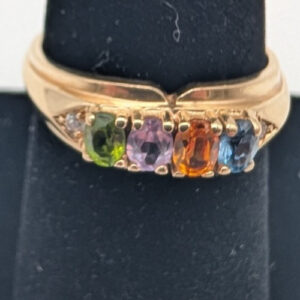 Ring Yellow Gold 10K 3.4 grams Sz 8