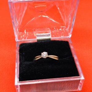 Solitaire Diamond Gold Ring
