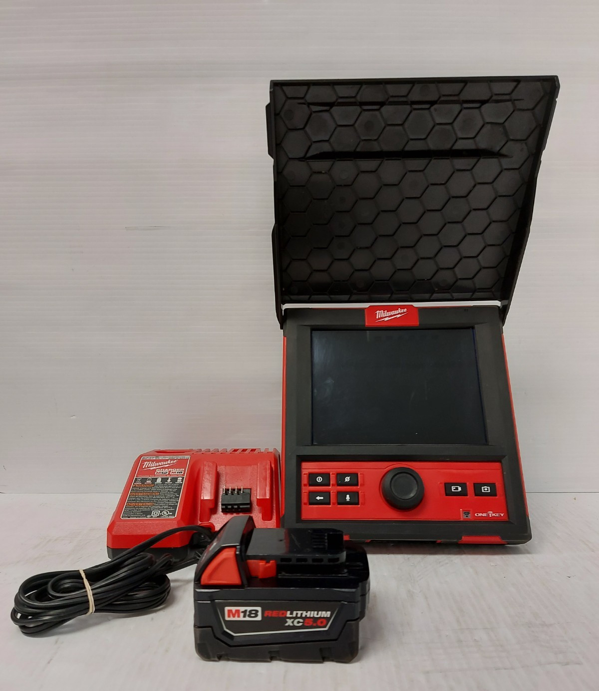 Milwaukee 2971-20 Wireless Monitor Milwaukee 2971-20 Wireless Monitor