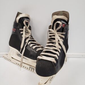 CCM Champion 141 Hockey Skates – Size 9