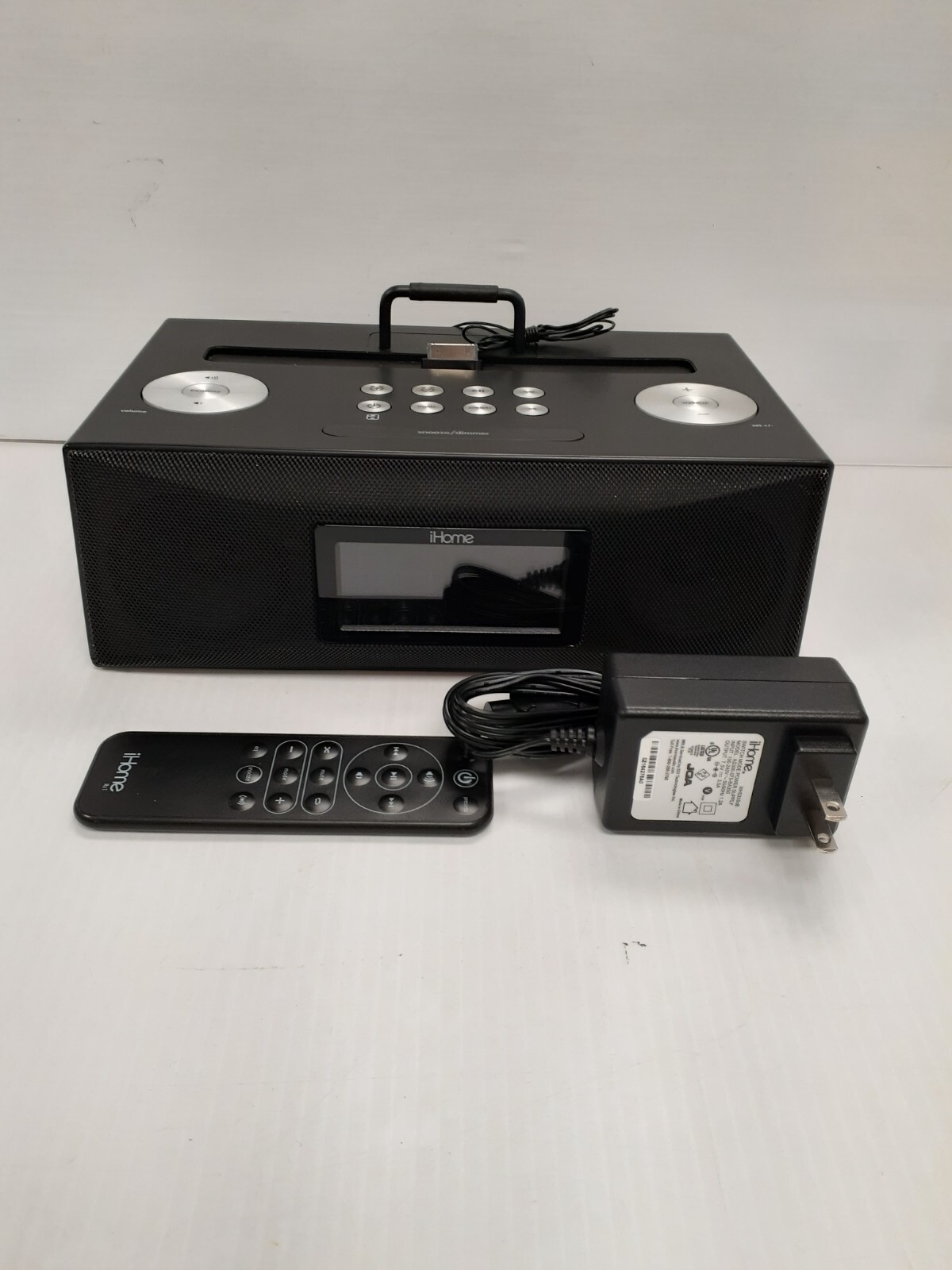 Ihome ID84 Dock Radio Ihome ID84 Dock Radio