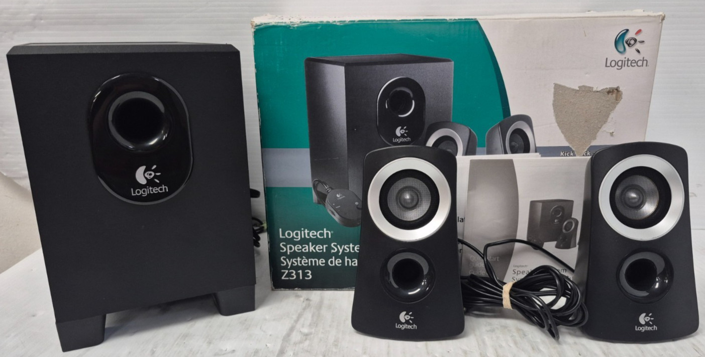 Logitech Z313 Speaker System Logitech Z313 Speaker System