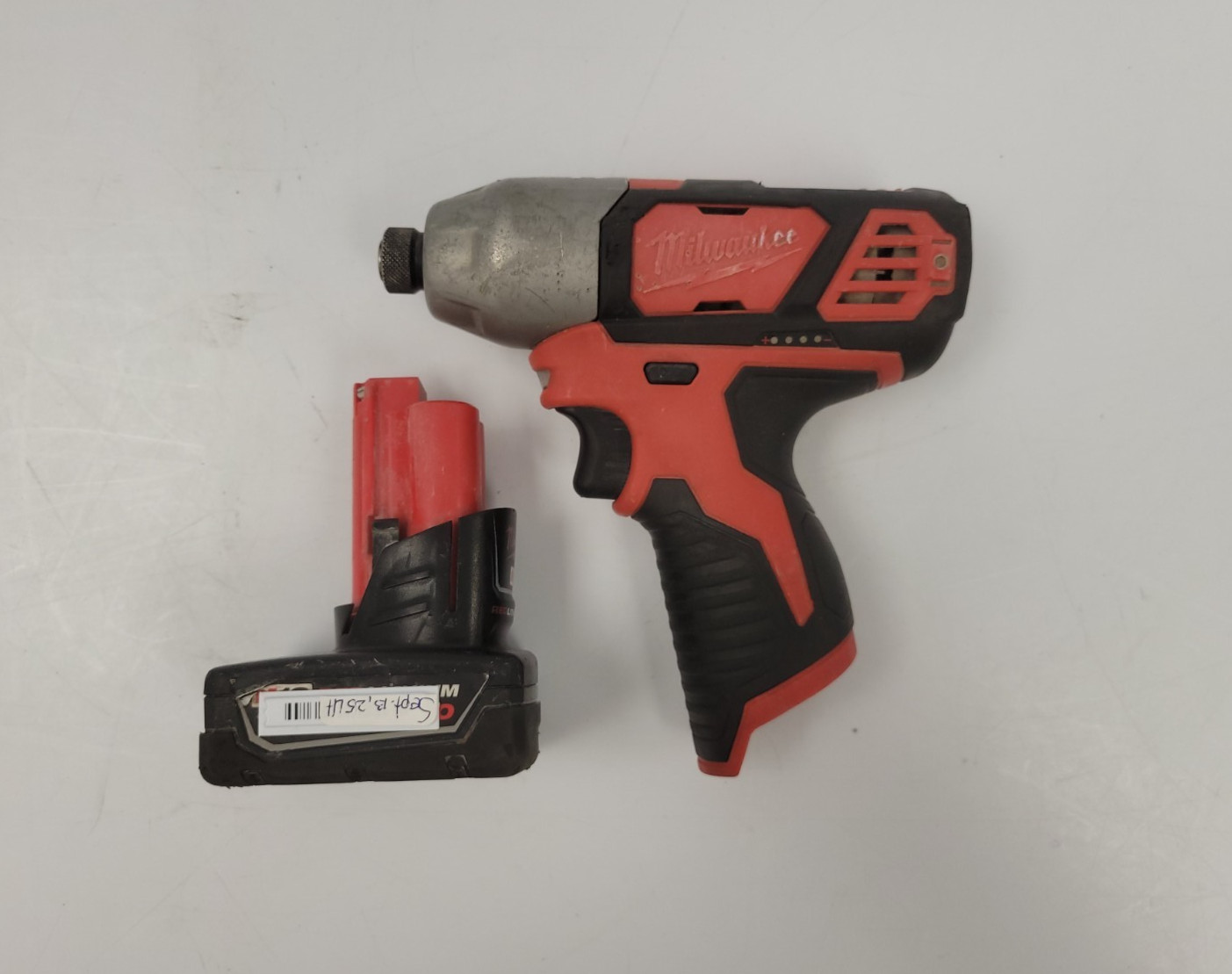 Milwaukee 2462-20 Drill Milwaukee 2462-20 Drill