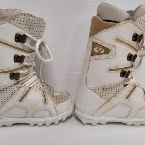 ThirtyTwo Snowboarding Boots