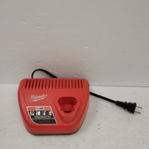 Milwaukee 48-59-2401 Charger