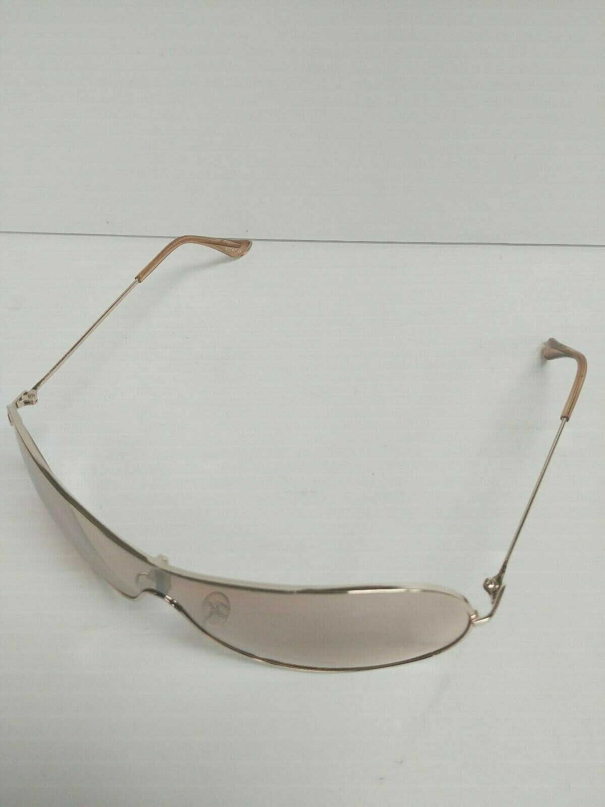 Liz Claireborne sunglasses Liz Claireborne sunglasses