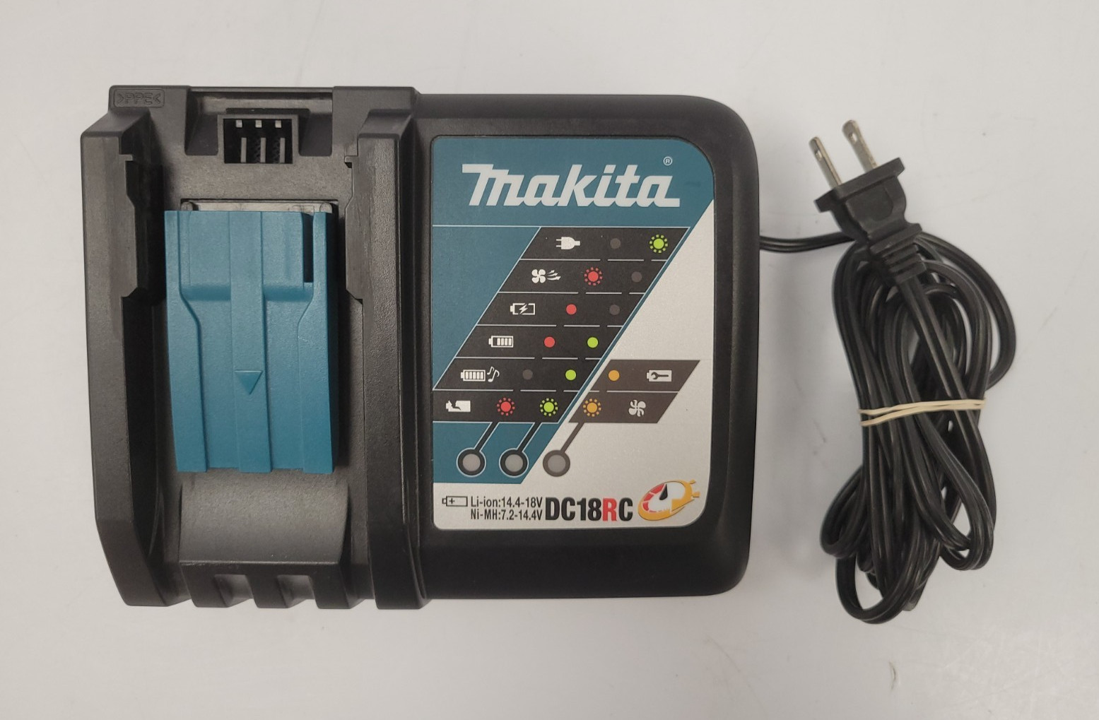 Makita DC18RC Battery Charger Makita DC18RC Battery Charger