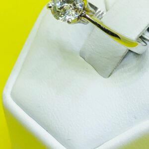Ladies 14K White Gold Ring with Solitaire Diamond