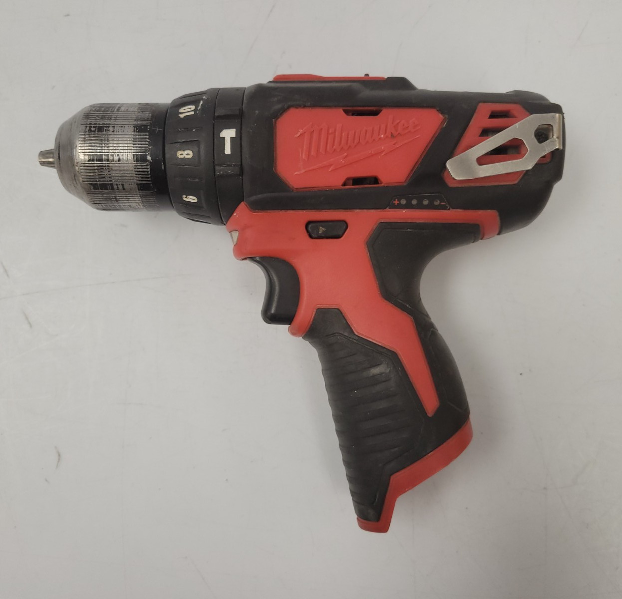 Milwaukee 2408-20 Drill Milwaukee 2408-20 Drill
