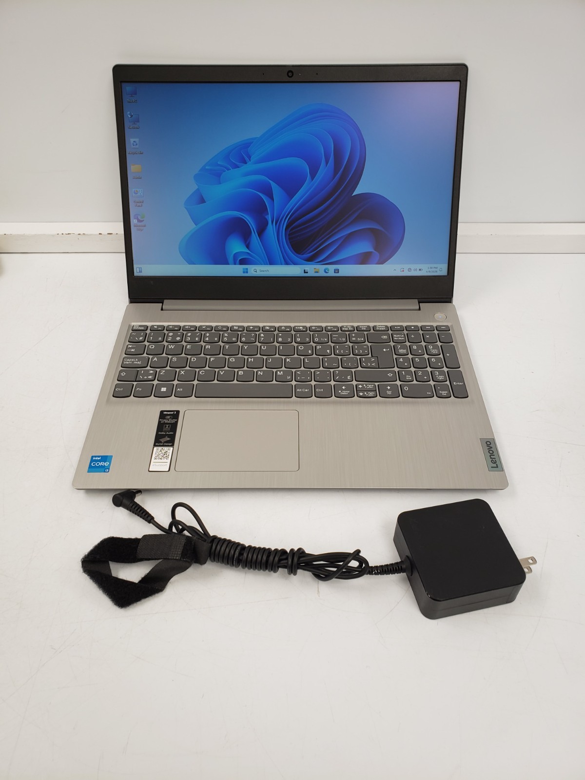Lenovo IdeaPad 3 Laptop Lenovo IdeaPad 3 Laptop