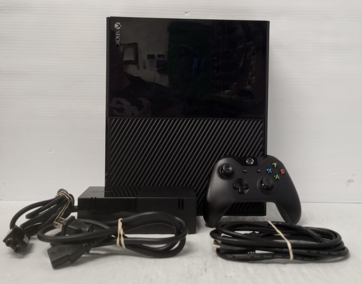 Microsoft 1540 XBox One Gaming Console – 500GB Microsoft 1540 XBox One Gaming Console – 500GB