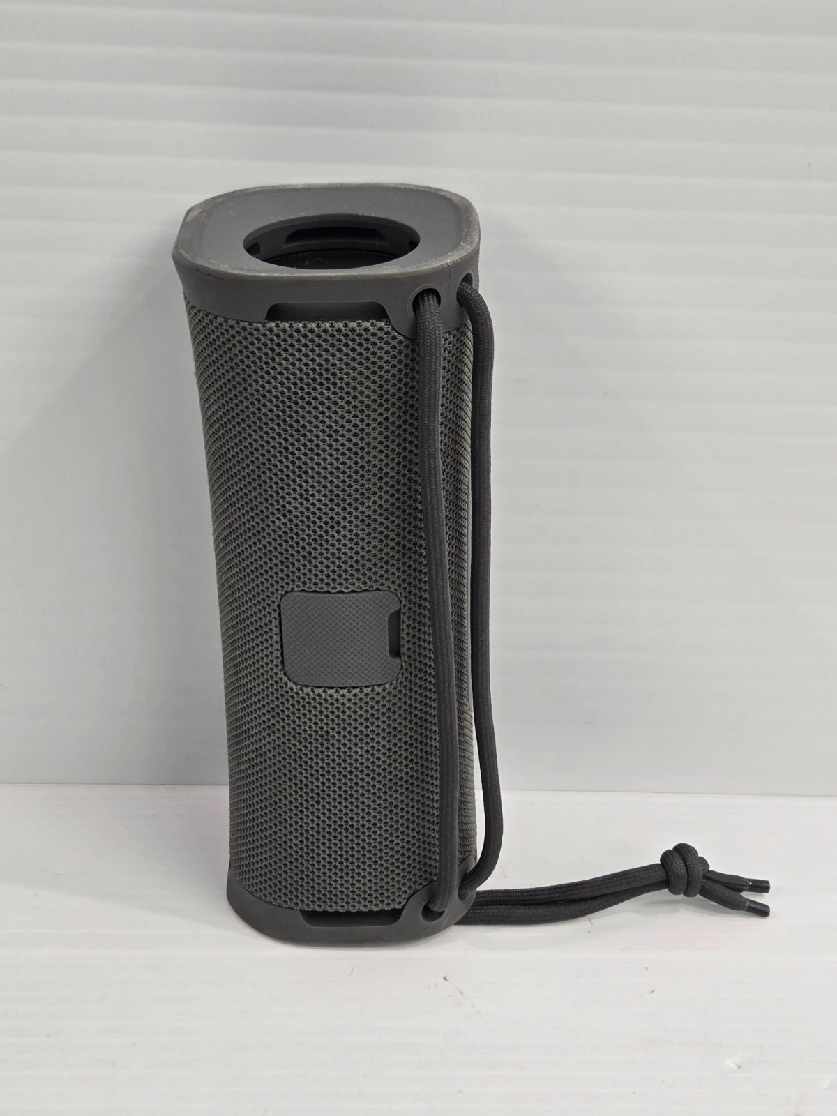 Electronics Home Audio Sony Ult Field 1 YY7862E - Image 3