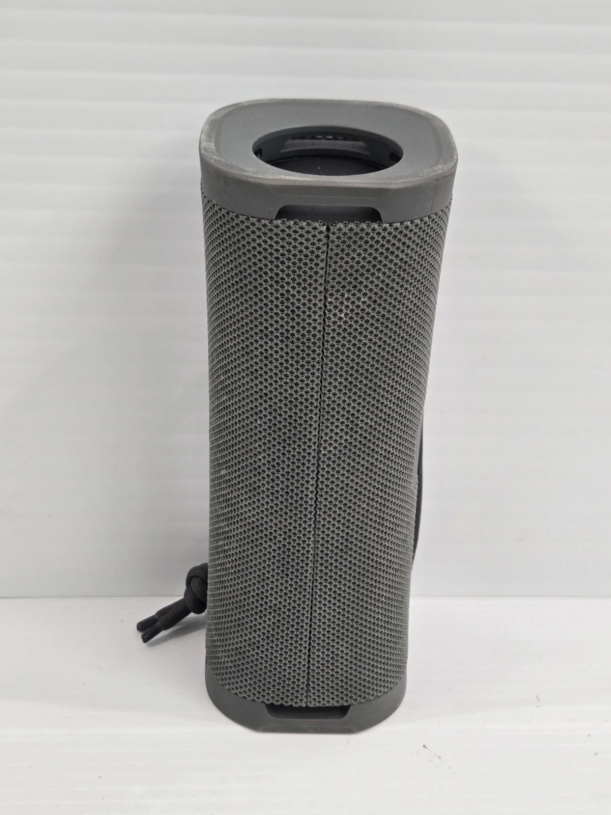 Electronics Home Audio Sony Ult Field 1 YY7862E - Image 4